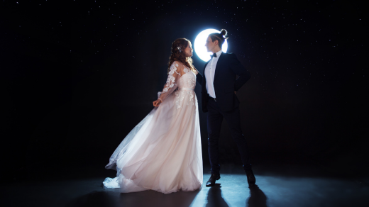 Euphoric Eclipse: A Mind-Blowing Moon Party Experience